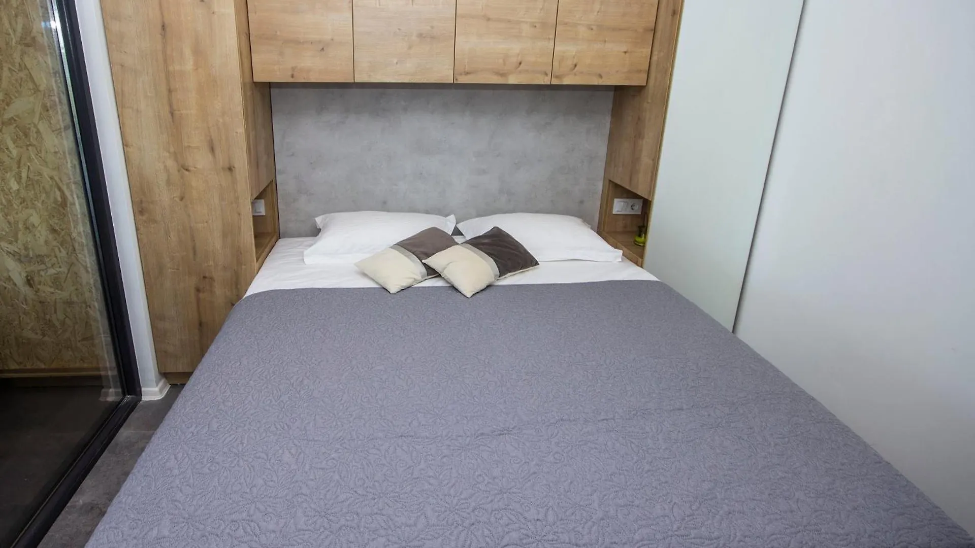 Sea View Champagne By Vellaris, Luxury Mobile Home Mali Lošinj